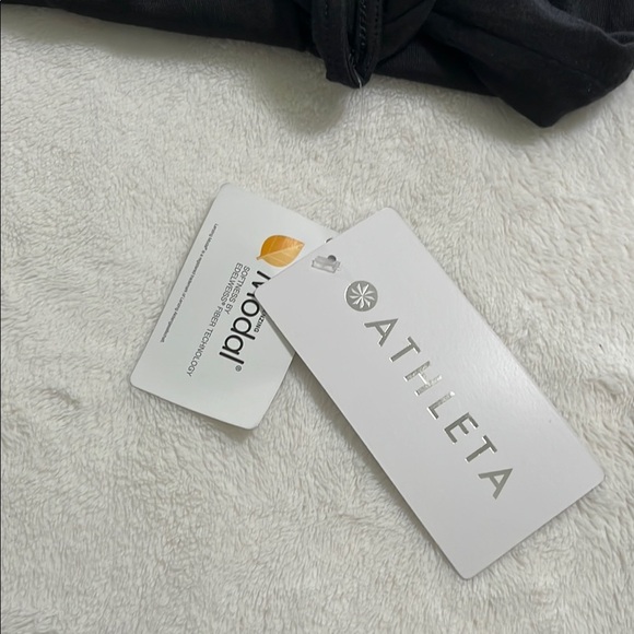 Athleta Threadlight Layering Tank - Picture 5 of 7